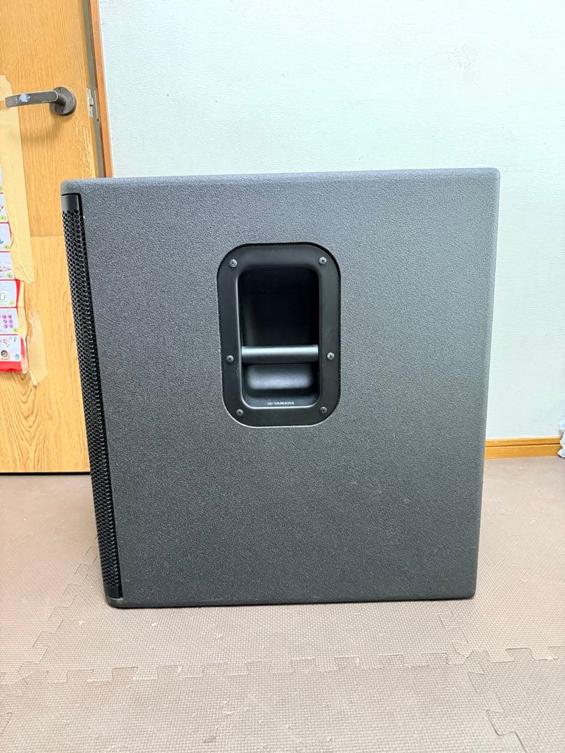 Yamaha DSR118W Powered Subwoofer,動作確認済み