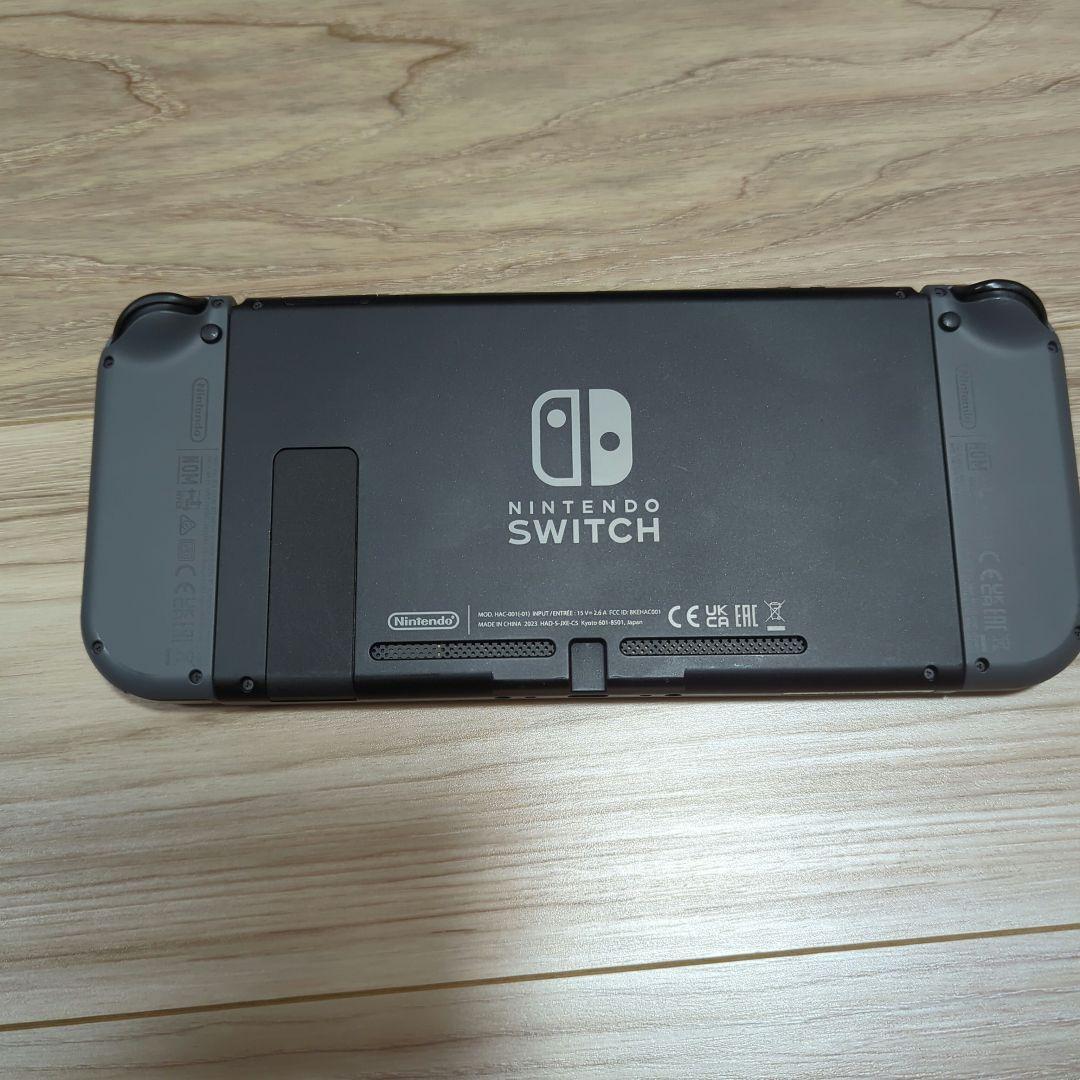 Nintendo Switch 本体 グレー　グリップコントローラfit