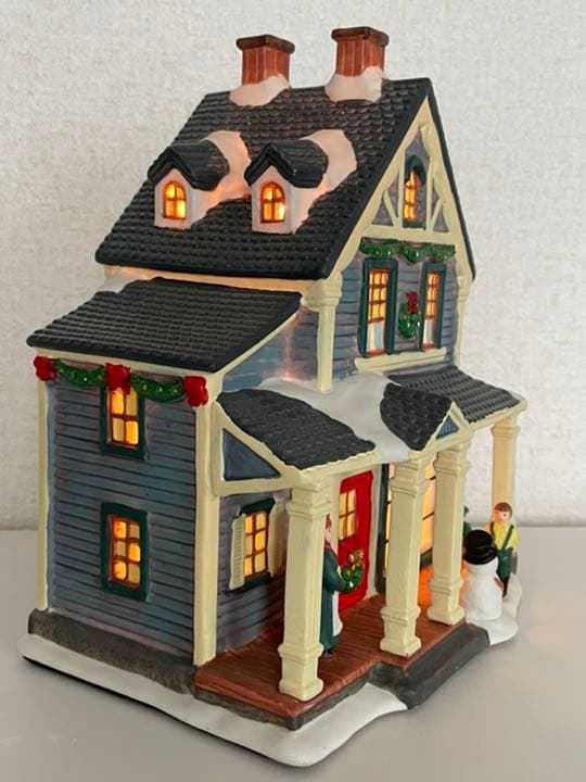 ミニチュア　ドールハウス　ライト　　　　　「ブライアーヒル邸宅」