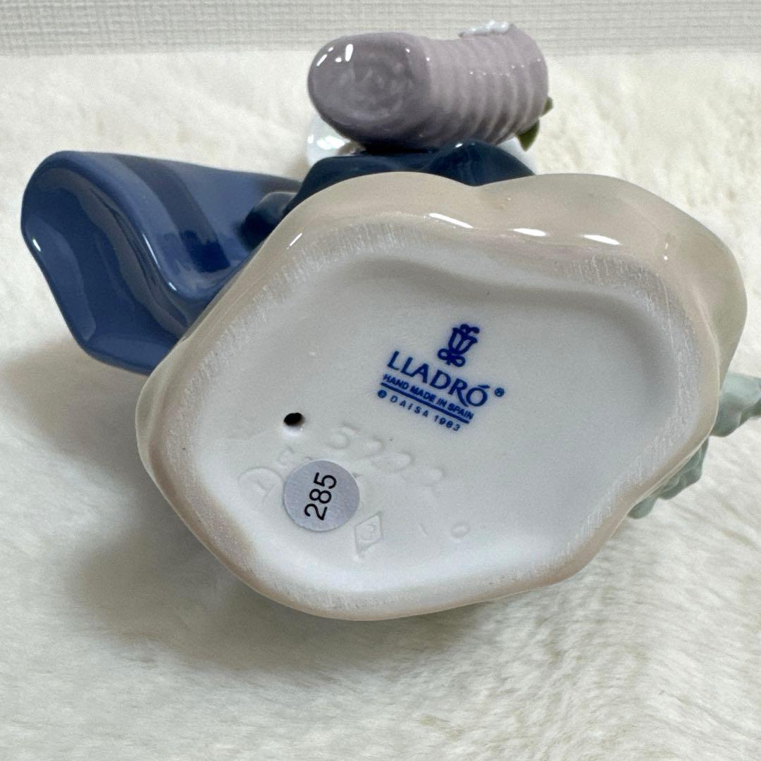 リヤドロ LLADRO 花と少女 綺麗な花ばかり　陶器人形　置物