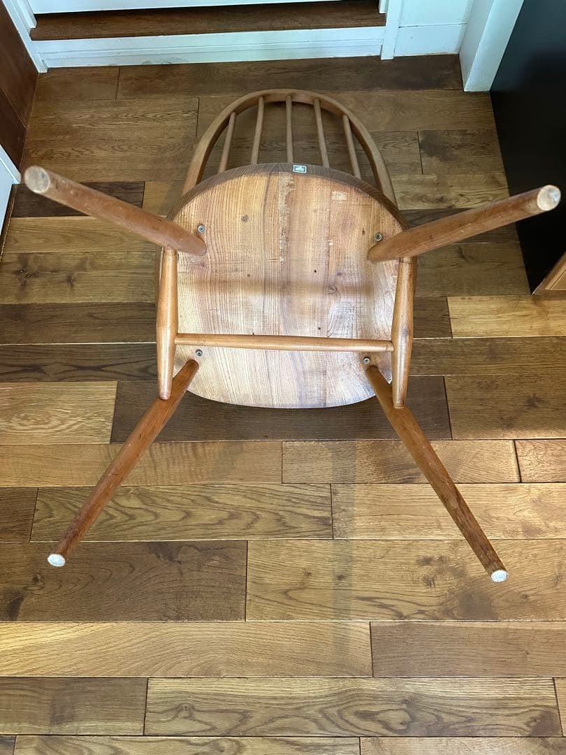 ERCOL クエーカー