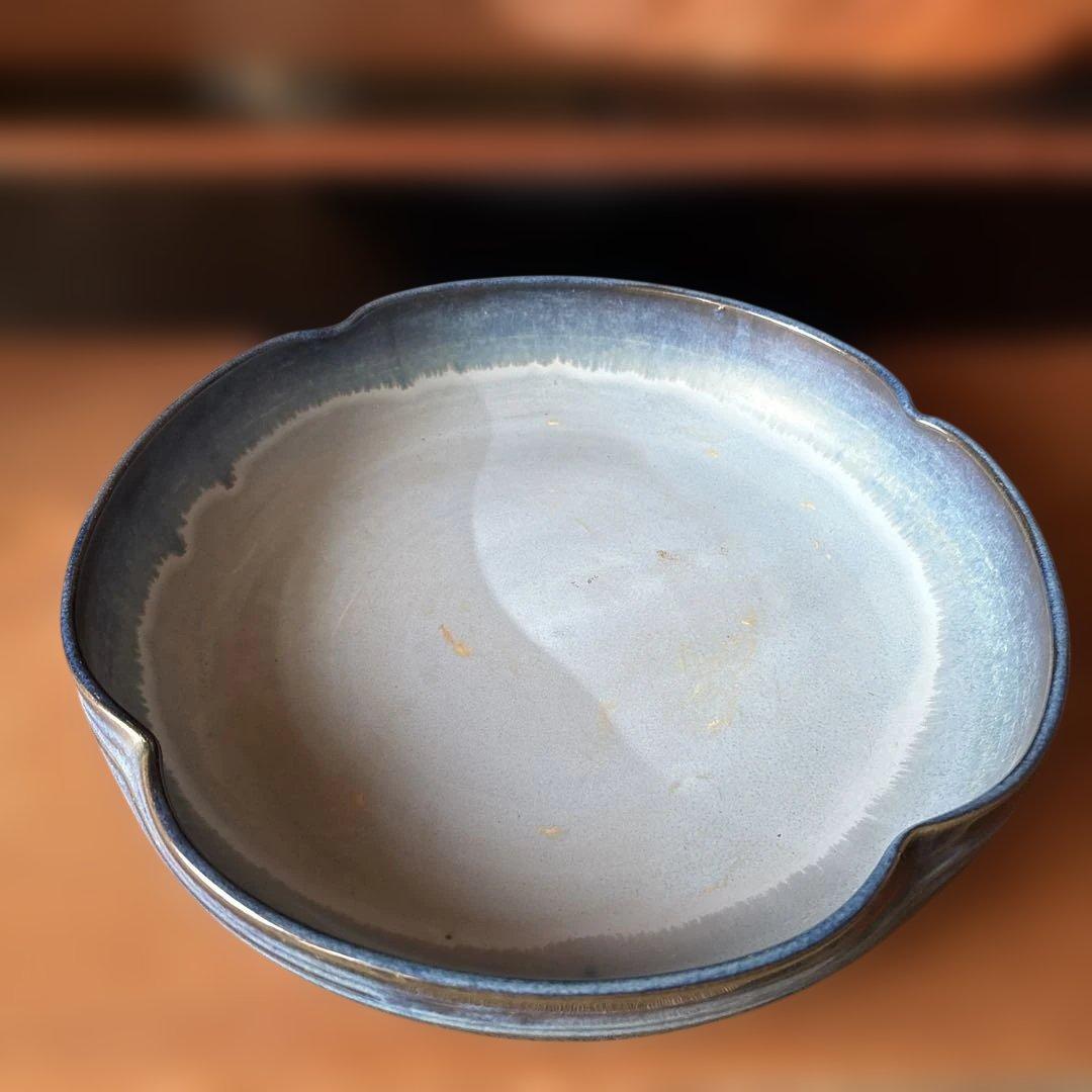 グレー 波形花器