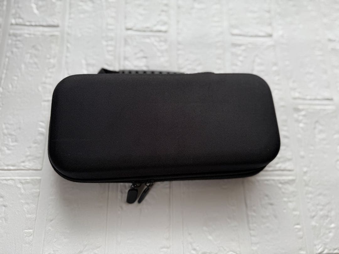 【Nintendo Switch 本体＋収納ケース付き】